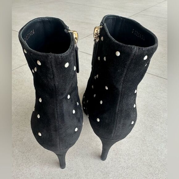 Chanel 2018 Pearl Embellished Suade Cap Toe Ankle Booties Size 36.5 - Picture 7 of 14